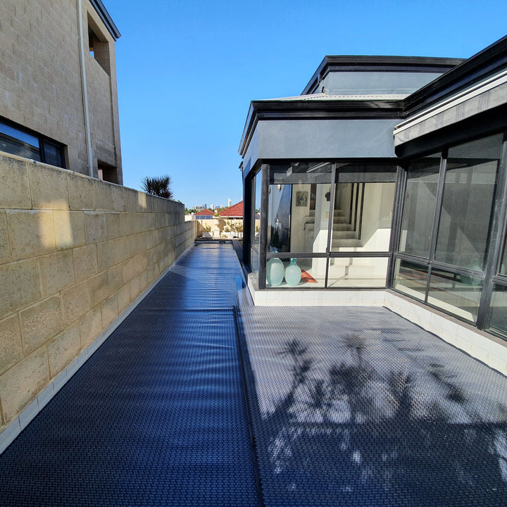 EnergyGuard™ GeoBubble™ Solar Pool Cover — Heat Retention & Energy Savings