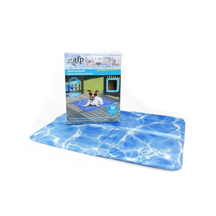 Chill Paws™ Self-Cooling Dog Mat-A Cool Retreat for Poolside Pets